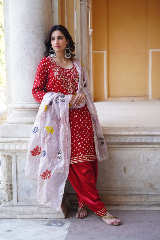 Bandhej Suit Set with Exquisite Zardozi Handwork